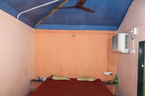 Leesha Nyahari Niwas, Tarkarli 2